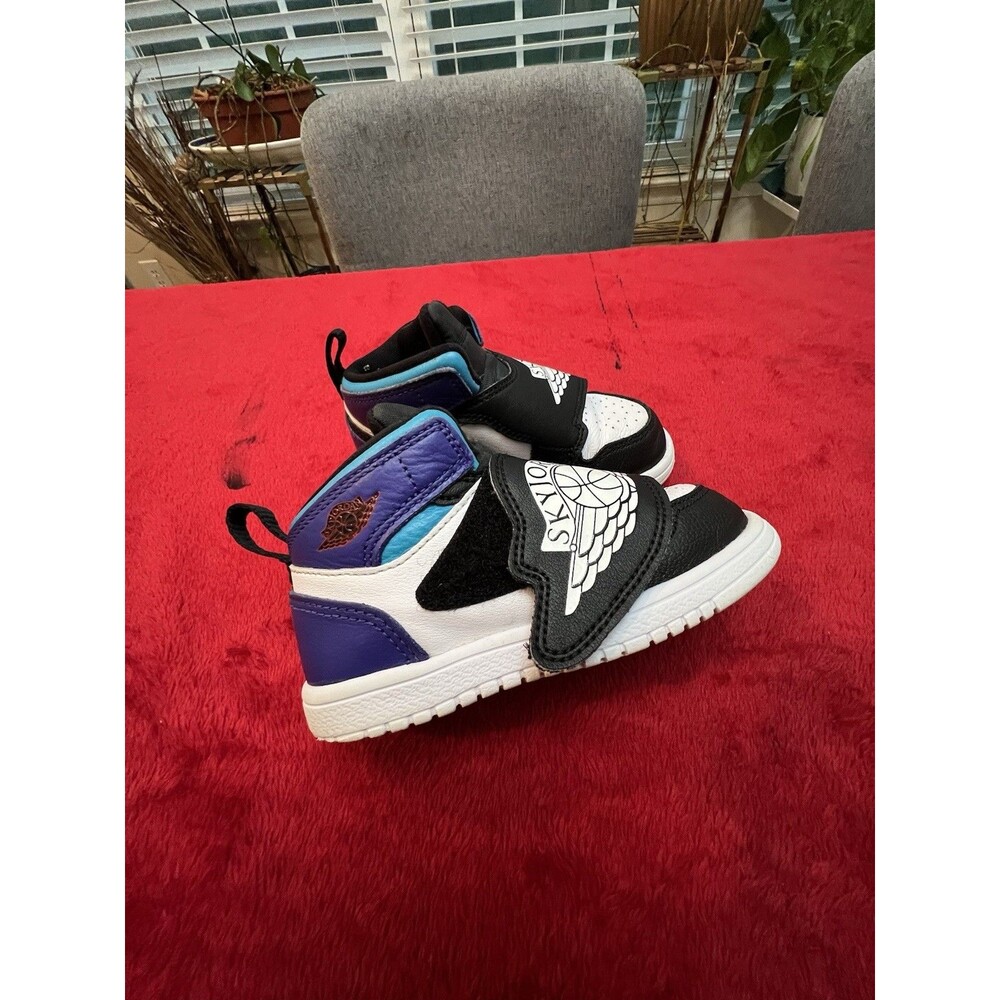Nike Kids Black White Purple Teal High-Top Sneaker (Youth)